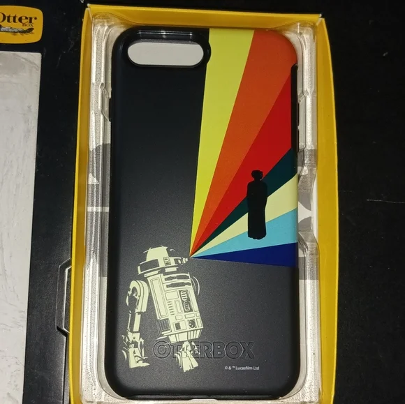 Star Wars OtterBox R2-D2 & Leia Symmetry Case for iPhone 8 Plus / 7 Plus - Picture 1 of 4